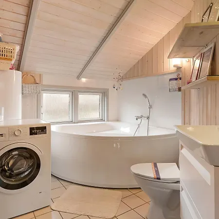 4-pers W Panoramic Views Vejlby Sj508 Tatil Evi